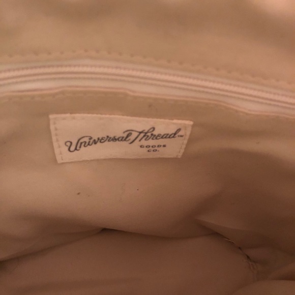 Universal Thread Straw Bag - Picture 4 of 4